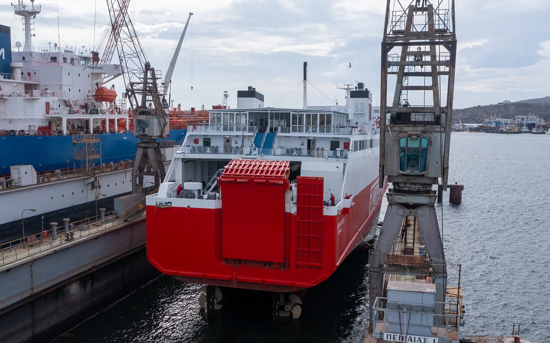 Maintenance and painting on the ship Theologos P. 16