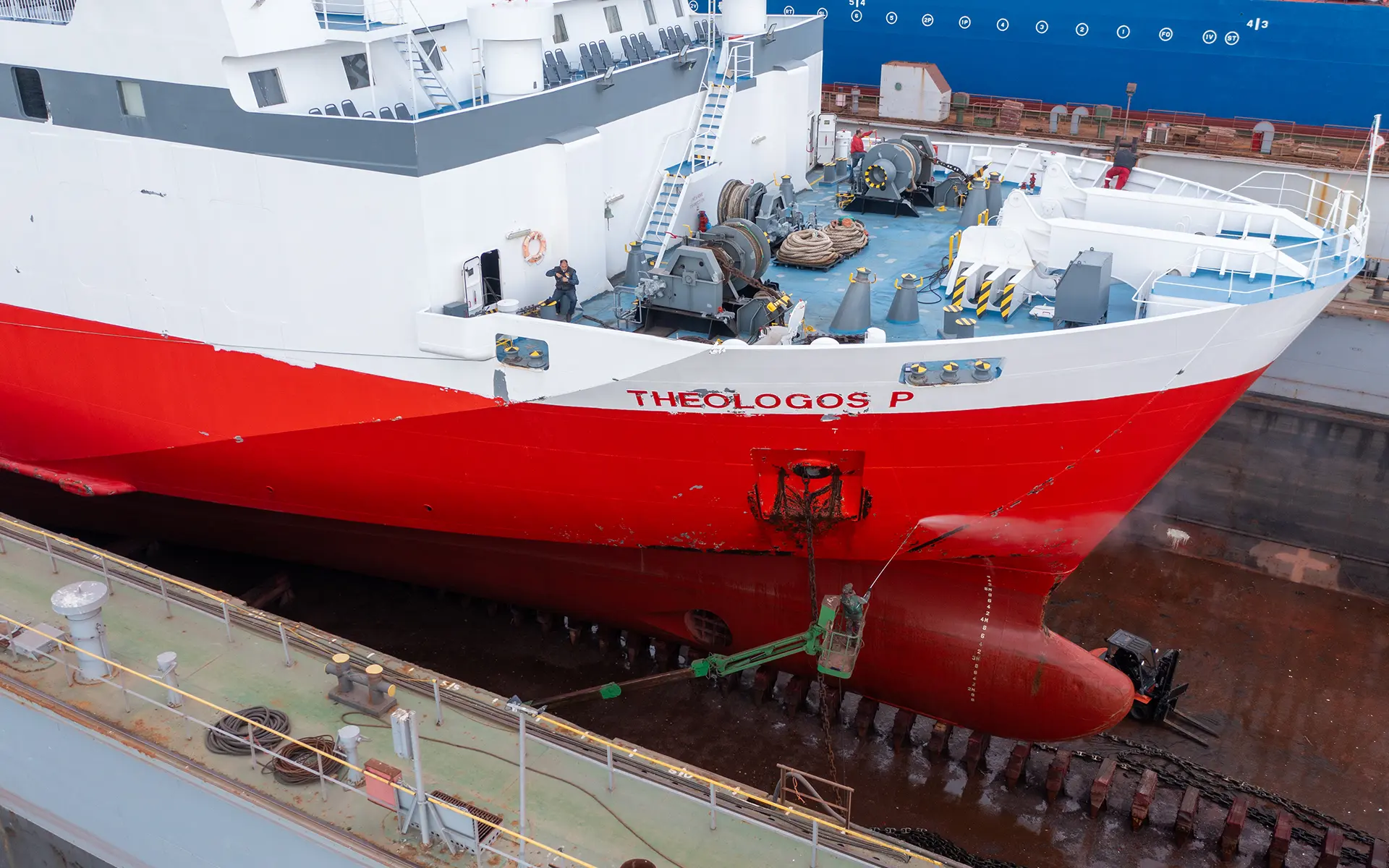 Maintenance and painting on the ship Theologos P. 18
