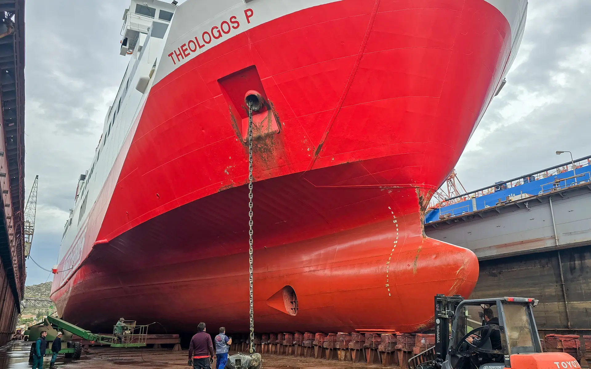 Maintenance and painting on the ship Theologos P. 9